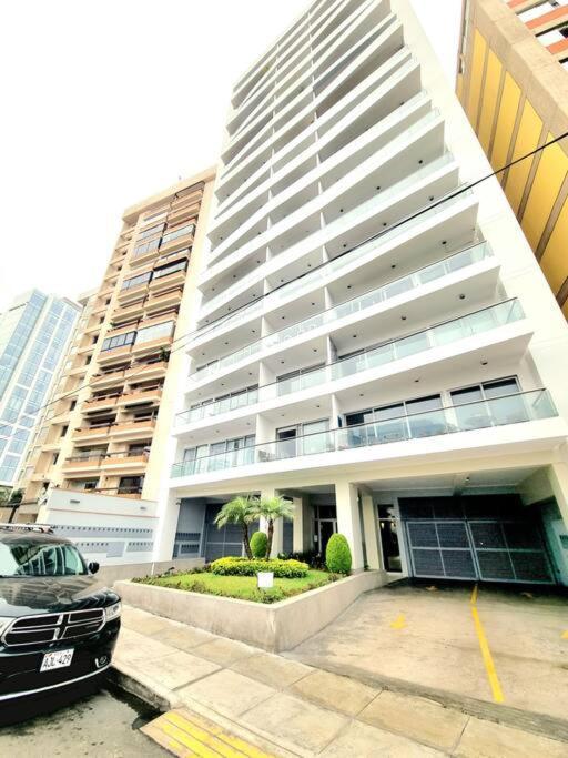 Appartement Espacio Luxury - Malecon 28 De Julio. *